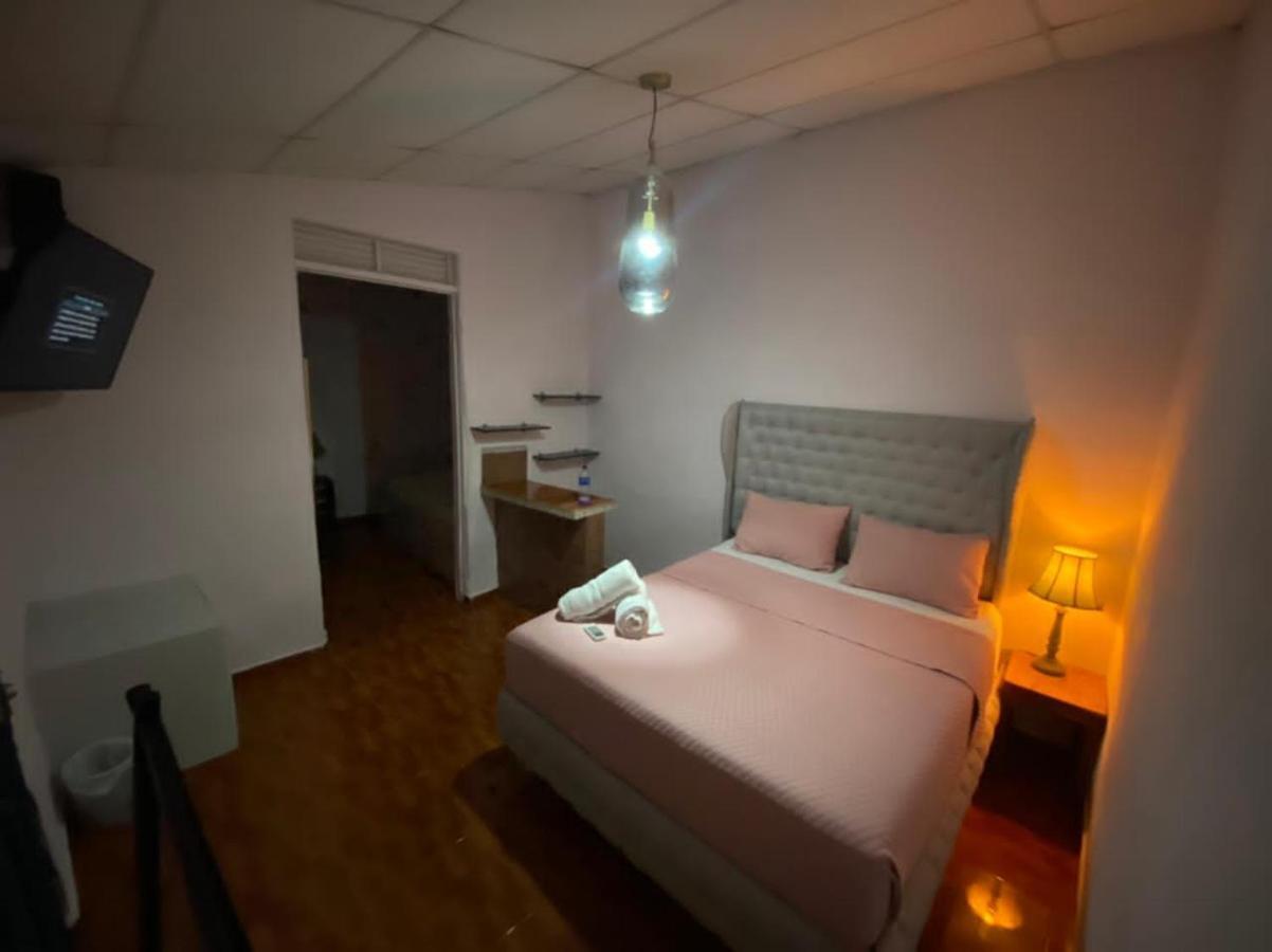 Velvet Hostal La Novena 산타 아나 외부 사진